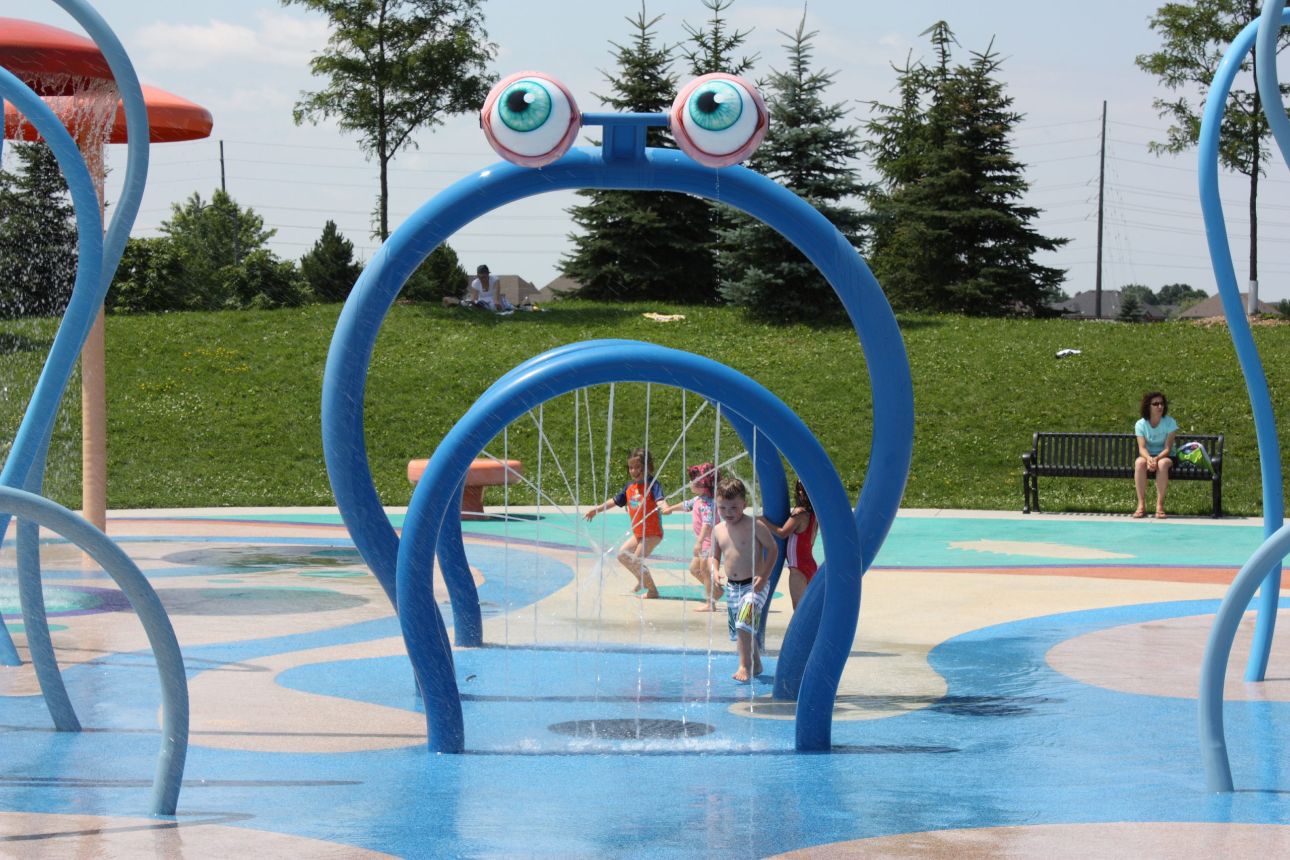 Children playing in the water park.