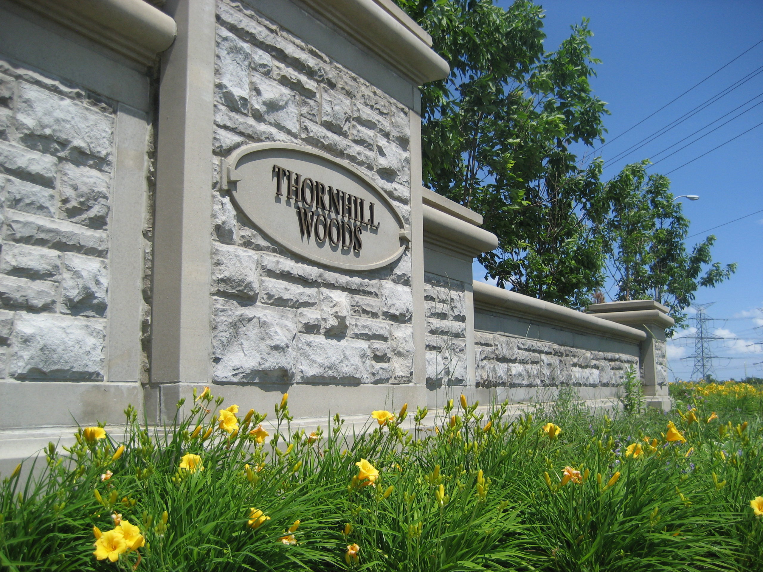 Image of Thornhill Woods Community sign